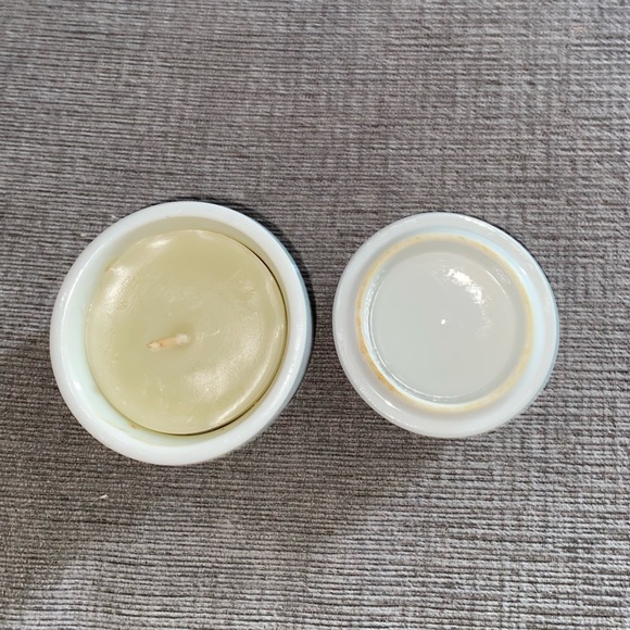 Vintage Anais Anais Scented Candle by Cacharel. This is a rare and vintage find. - Picture 5 of 10